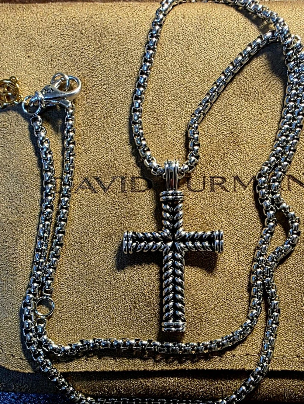 David Yurman Silver Chevron Twisted Rope Cross 22